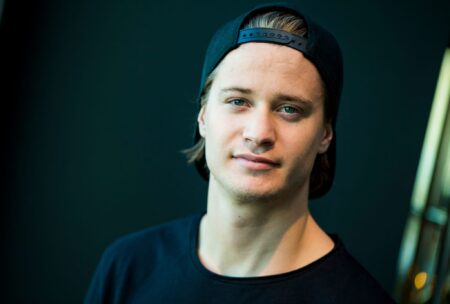 Kygo, Khalid, Gryffin Save My Love